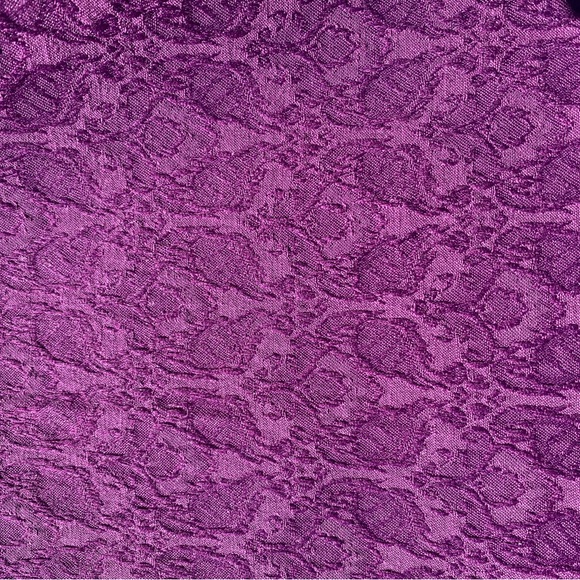 Duster, hand made kimono, plum with deep pockets and side slit - Picture 7 of 9